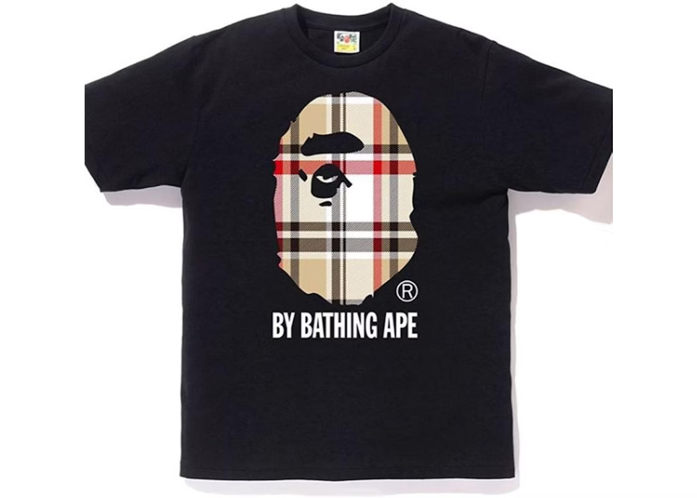 Camiseta B4PE x Burb3rry