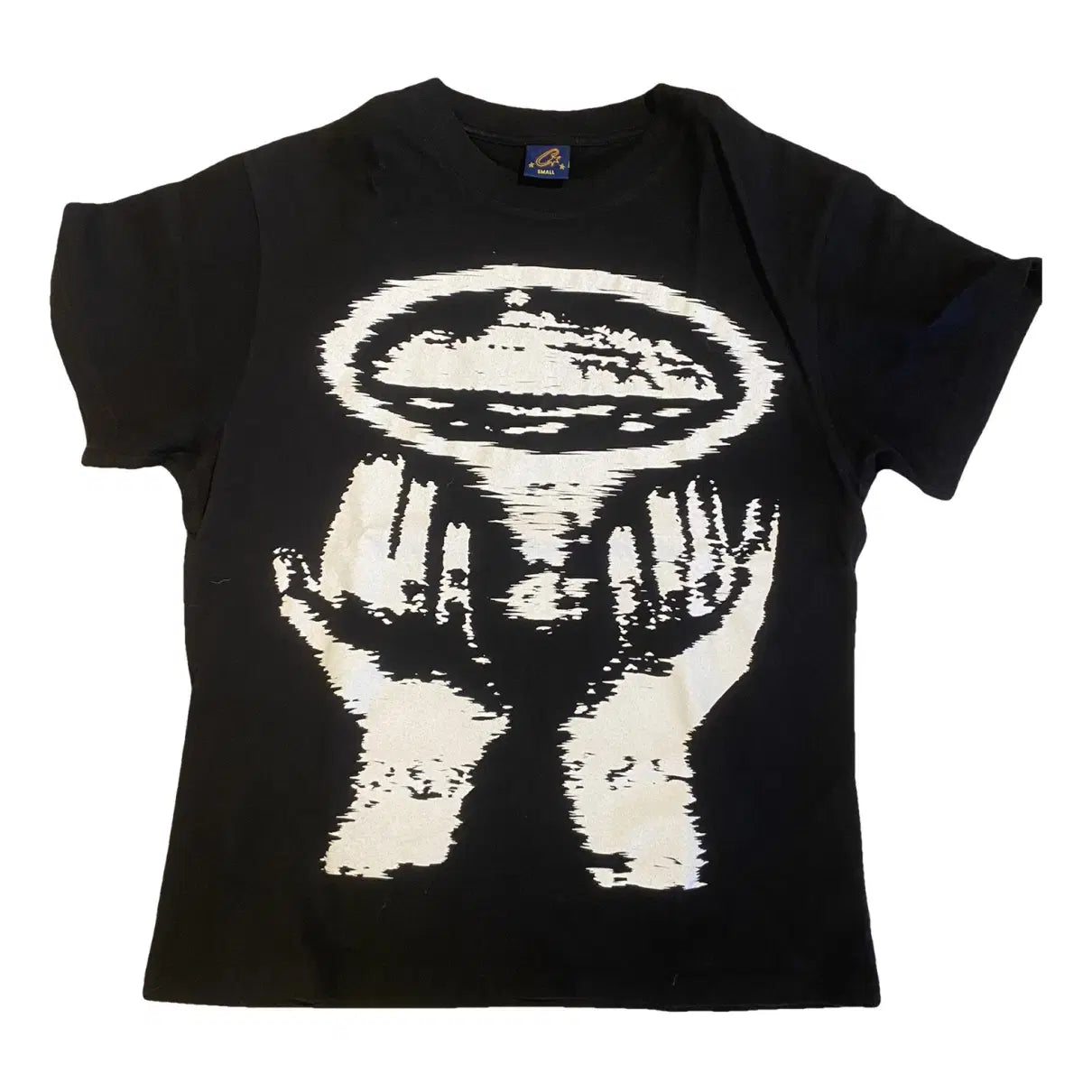 Camiseta Corteiz mãos